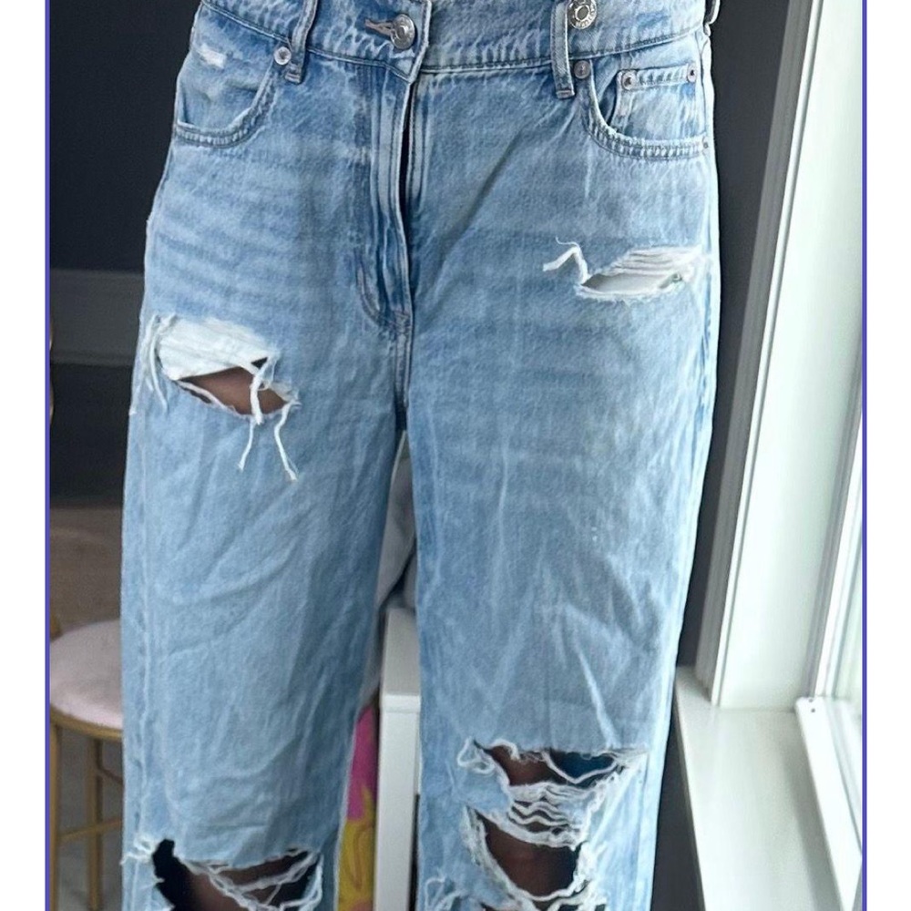 American Eagle Outfitters 4 SHORT Wide Leg Jeans